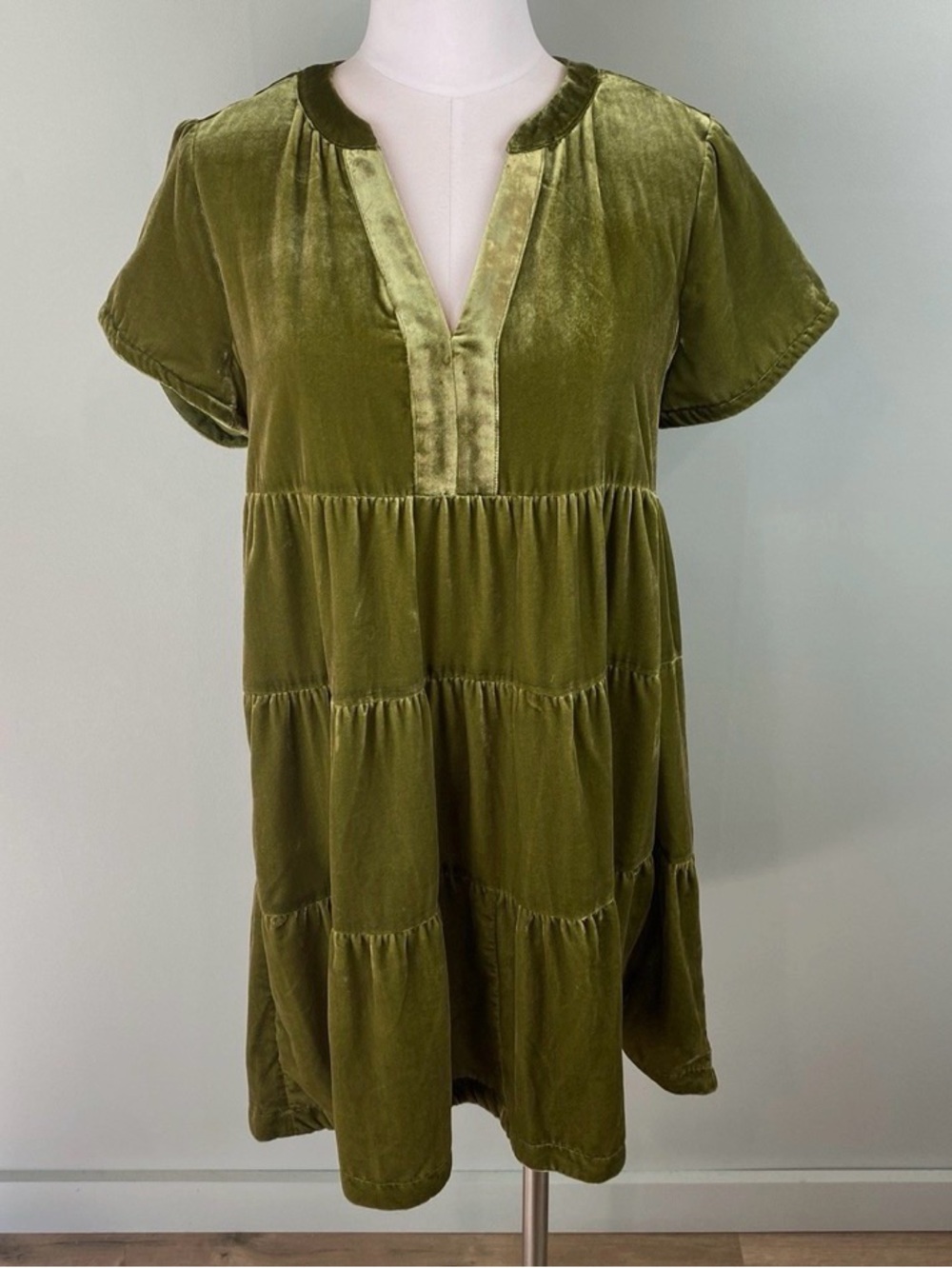 Anthropologie Maeve Olive Velvet babydoll Dress sz M